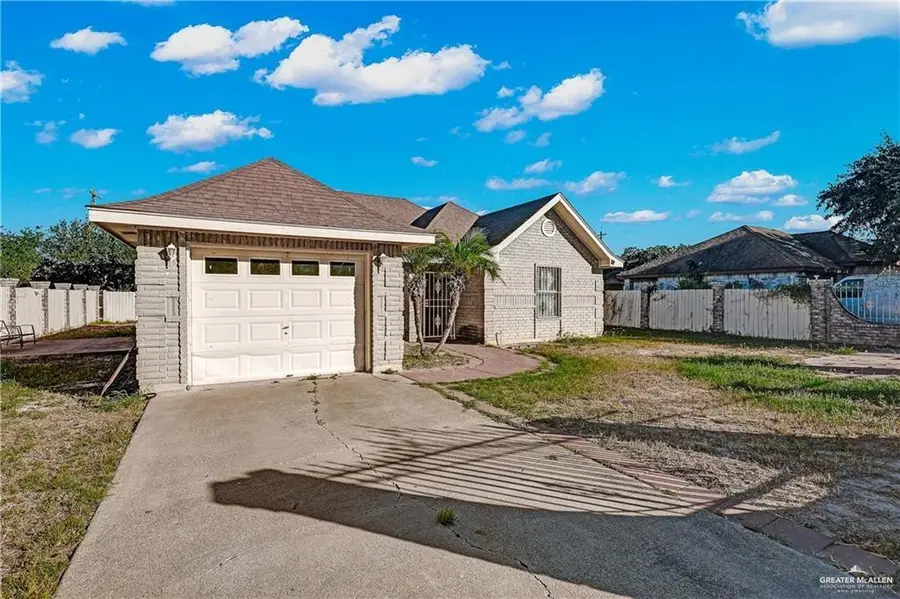 204 Silverado Drive E, Palmview, TX 78572 - Image #2