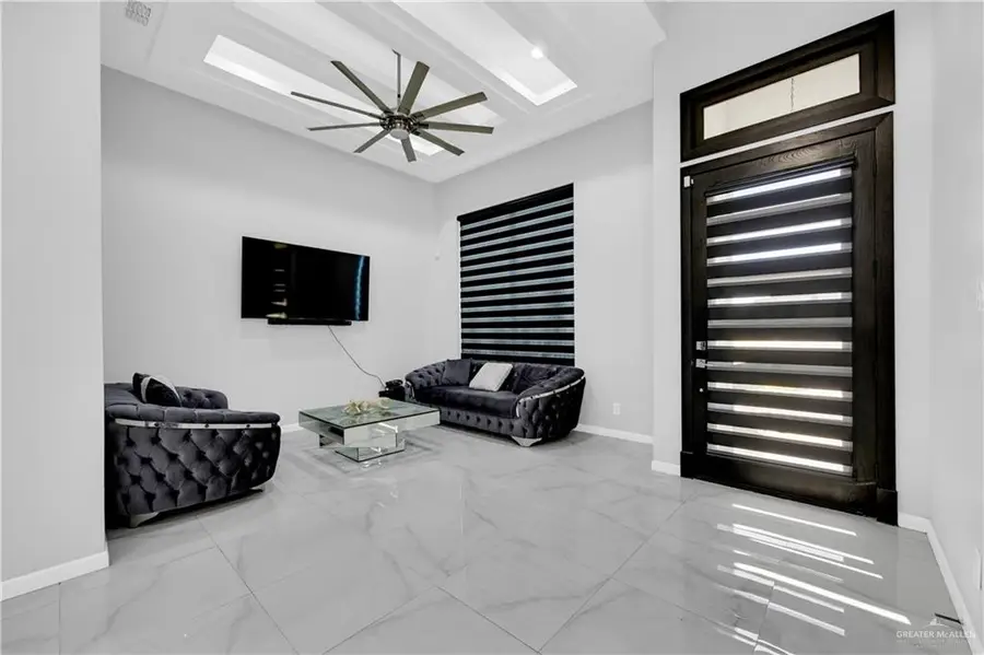 513 W Southland Avenue, Edinburg, TX 78539 - Image #3