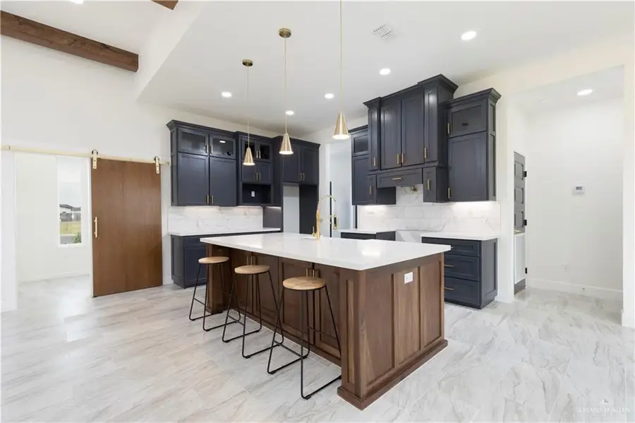 807 Wesley Street, Pharr, TX 78577 - Image #2