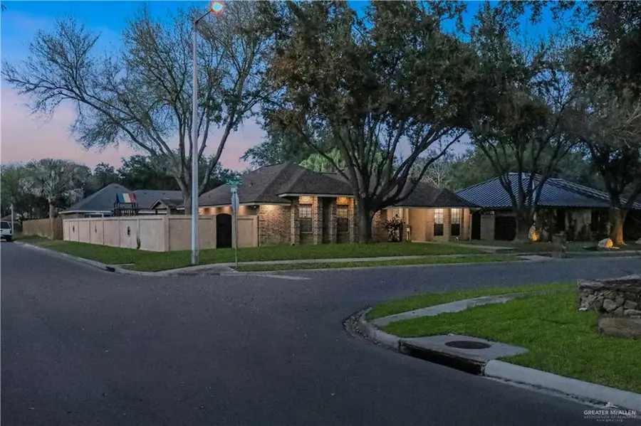 1301 Pecan Avenue, Pharr, TX 78577 - Image #3