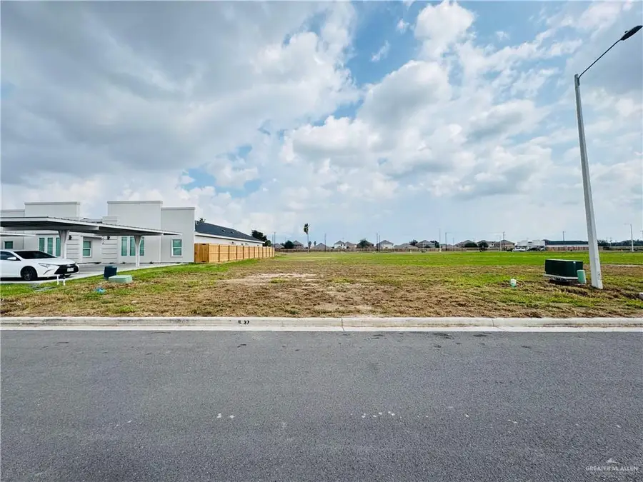 1400 San Vicente Avenue, Weslaco, TX 78596 - Image #2