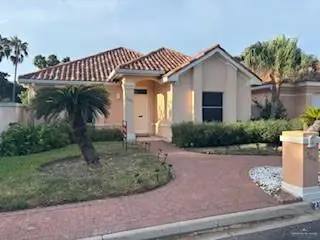 209 E Yucca Avenue E, McAllen, TX 78504 - Image #1