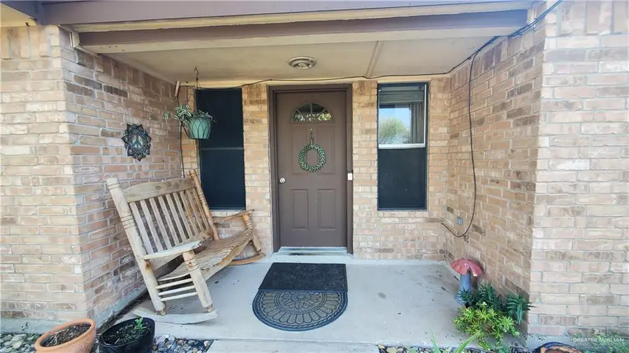 2020 Del Oro Drive, Weslaco, TX 78596 - Image #2