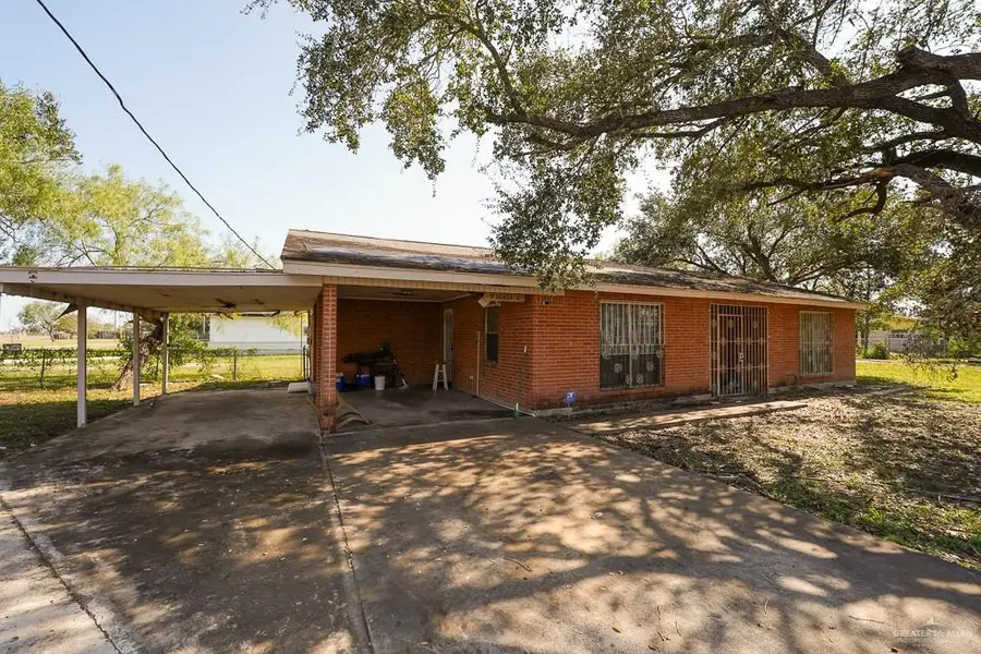500 E Vfw Street, Elsa, TX 78543 - Image #3