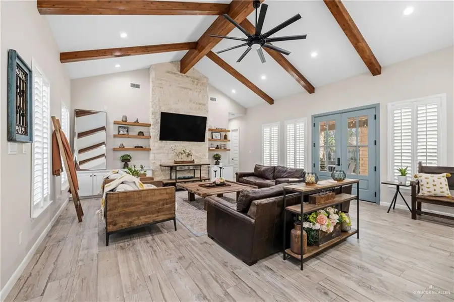 1106 Fairway Drive, Mission, TX 78572 - Image #3