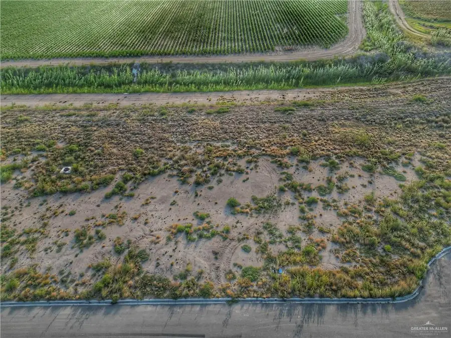 313 N Leon Avenue, Elsa, TX 78543 - Image #3