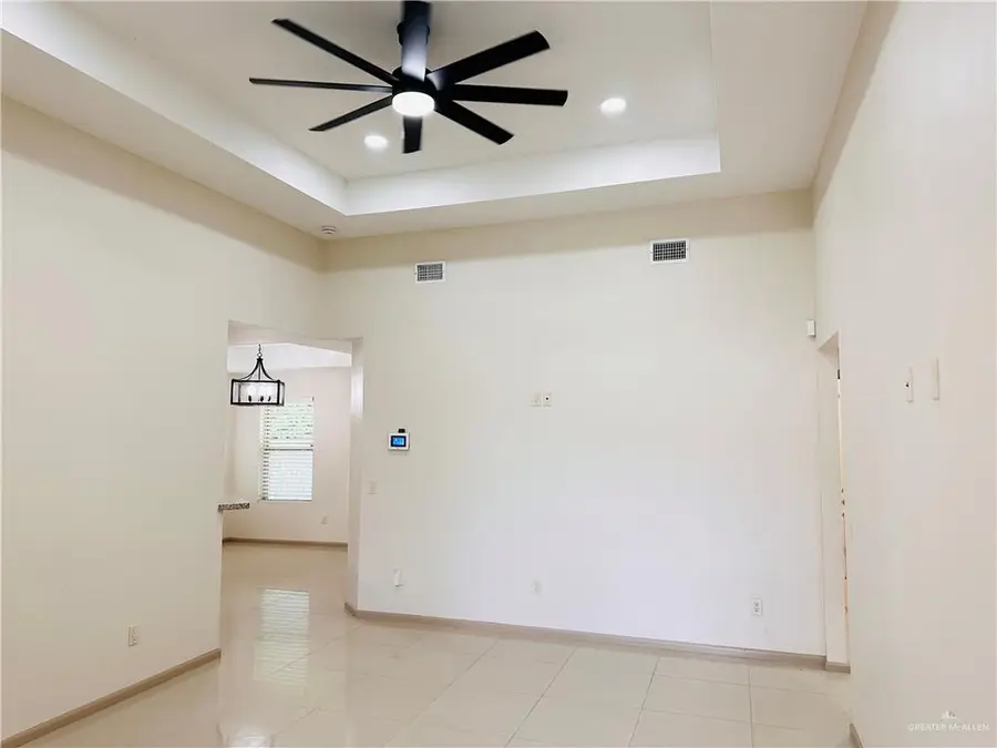 3237 Zircon Drive, Edinburg, TX 78541 - Image #2