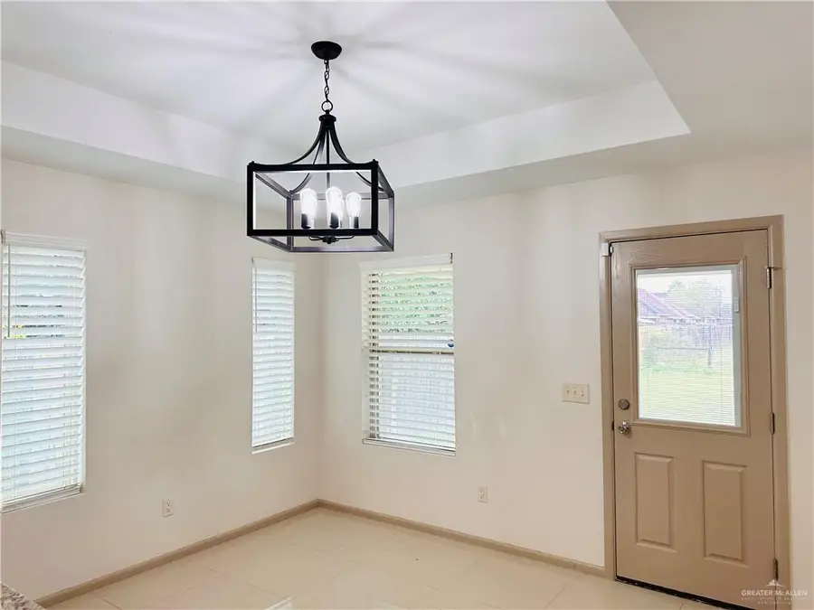 3237 Zircon Drive, Edinburg, TX 78541 - Image #3