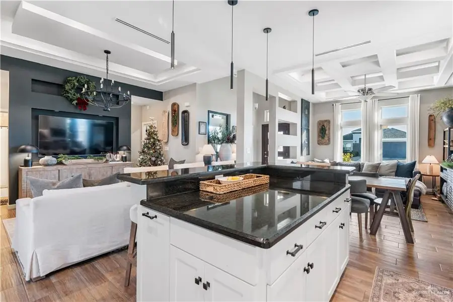 3027 London Drive, Edinburg, TX 78539 - #3