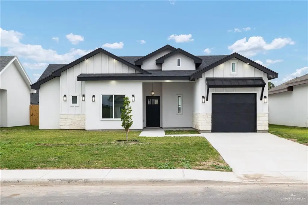 17857 Redwood Street, Combes, TX 78552 - Image #1