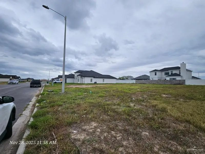 1007 Wesley Street, Pharr, TX 78577 - Image #3