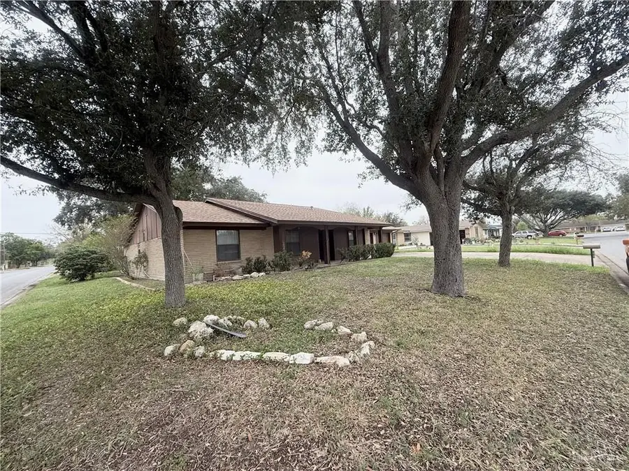 401 Gardenia Avenue, McAllen, TX 78501 - Image #2