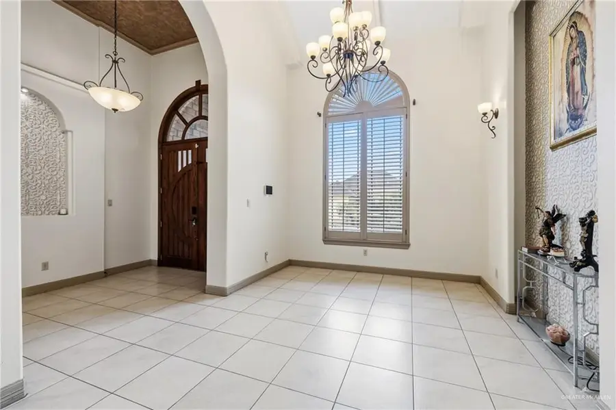 1613 Jonathon Drive, Mission, TX 78572 - Image #3