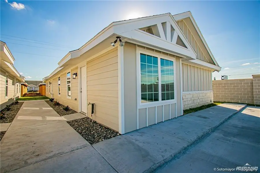 2021 Southridge Drive, Harlingen, TX 78552 - Image #2