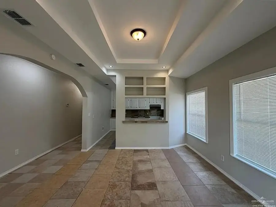 5910 S Valdivia Street, Pharr, TX 78577 - Image #2