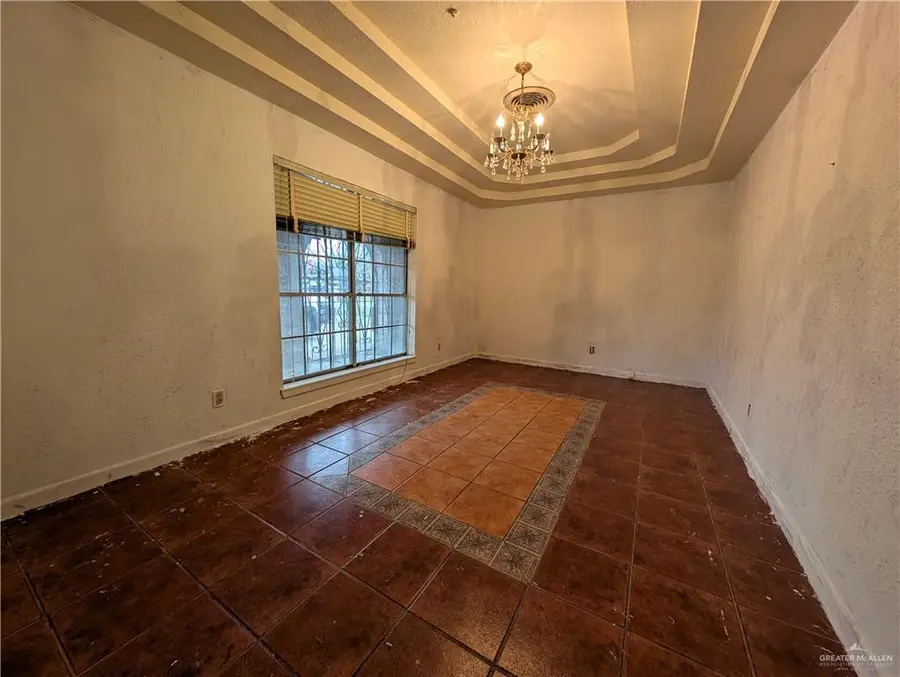 2012 Spring Glen Street, Mission, TX 78572 - Image #3