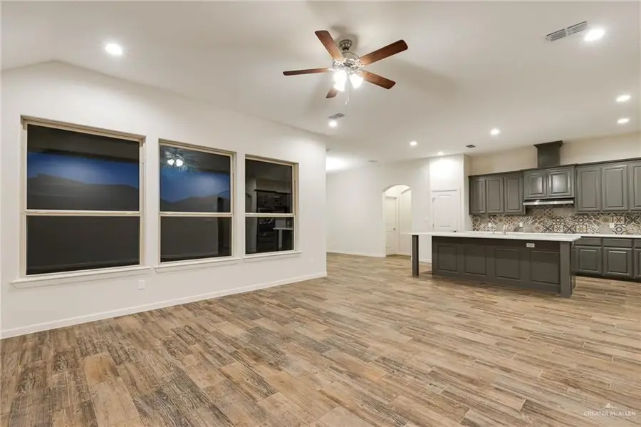 5124 Lost Creek Lane, McAllen, TX 78504 - Image #2