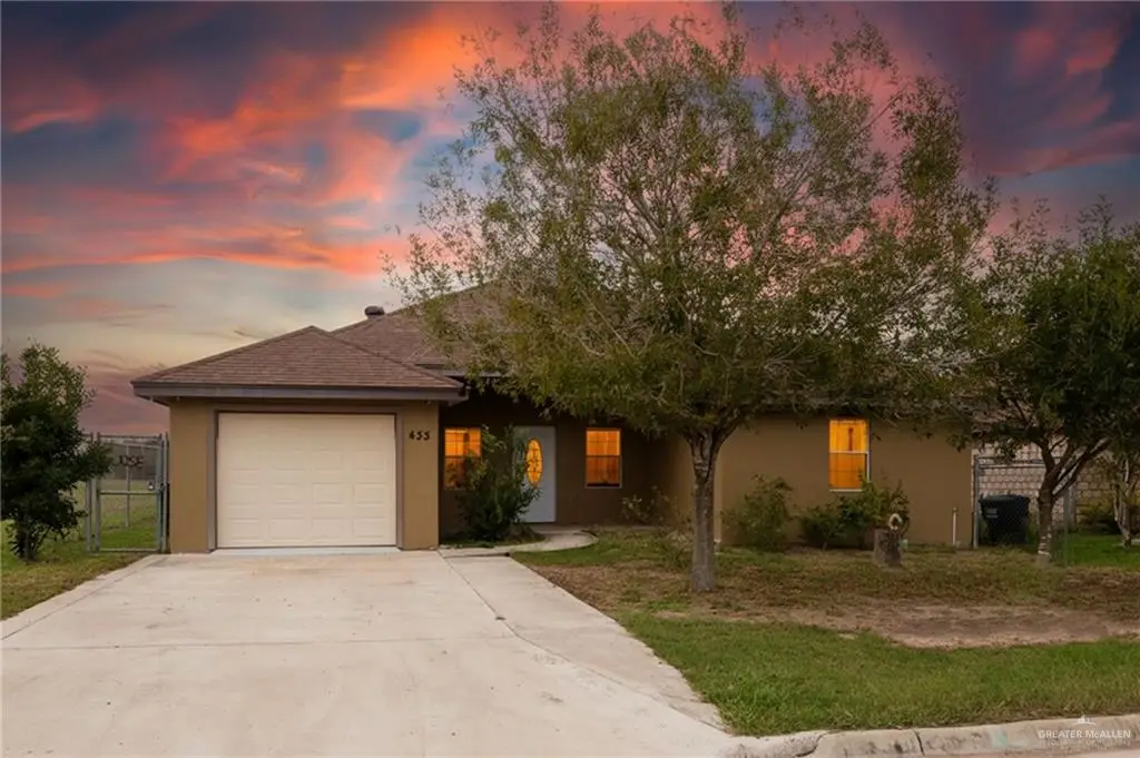 433 S Bowie Street, Elsa, TX 78543 - Image #1