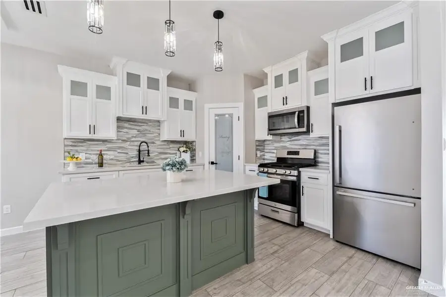 2904 Alyna Avenue, Edinburg, TX 78541 - Image #2