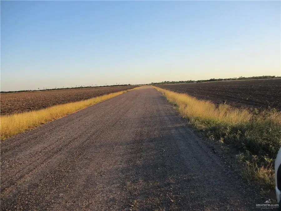 400 Haltiner Alley, Rio Grande City, TX 78582 - Image #3