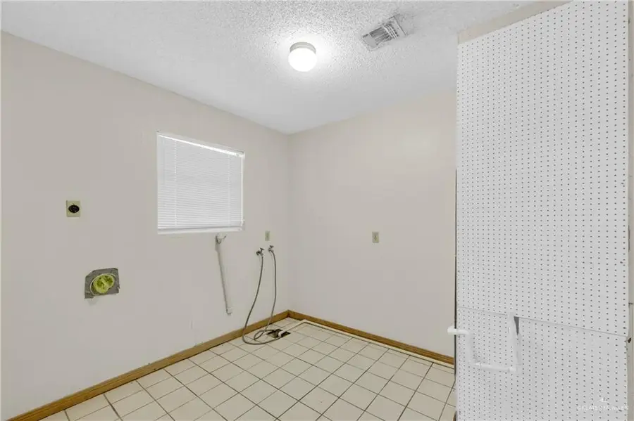 18 Bellas Lane, Rio Grande City, TX 78582 - Image #3