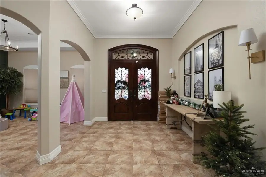 1302 Bella Vista Avenue, Weslaco, TX 78596 - Image #3