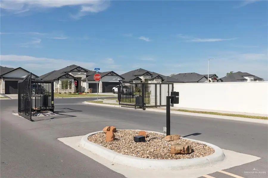 4530 W Hazel Street, Edinburg, TX 78541 - Image #2