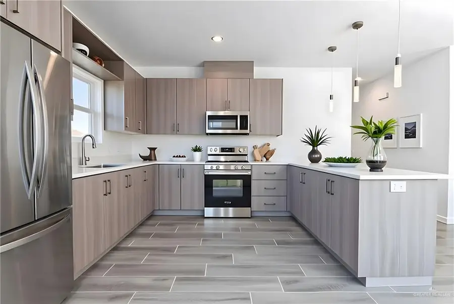 5808 Ozark Avenue, McAllen, TX 78504 - Image #3