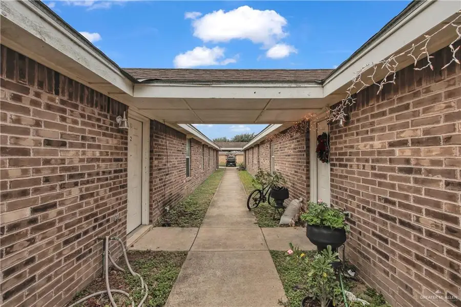 3600 S Wyndham Avenue, Pharr, TX 78577 - Image #2