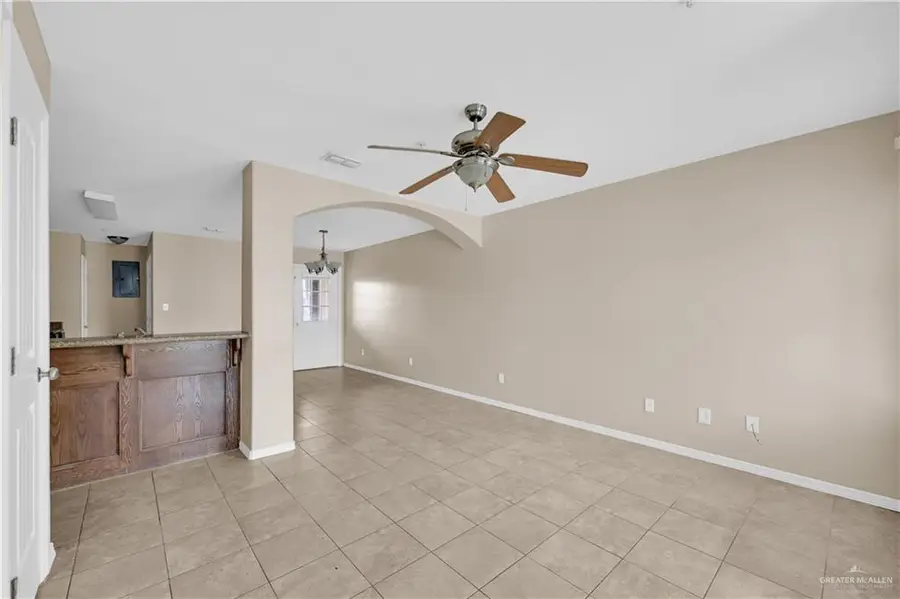 1607 W Omni Avenue, Pharr, TX 78577 - #2