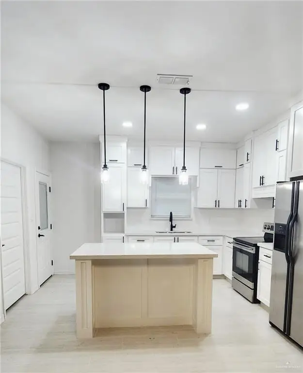 814 Gomez Street, San Juan, TX 78589 - Image #2