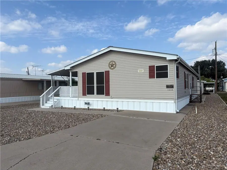 2025 Kelly Avenue, Mission, TX 78572 - Image #2