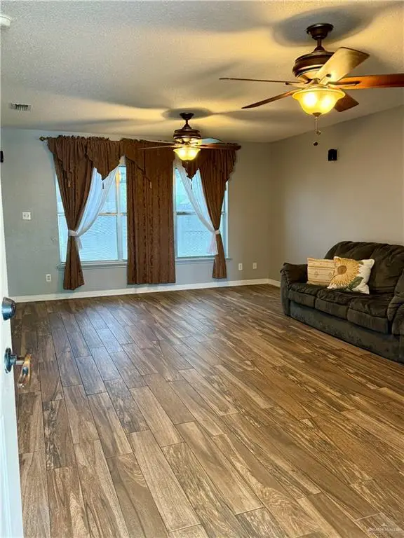 3100 Princeton Avenue, McAllen, TX 78504 - Image #3