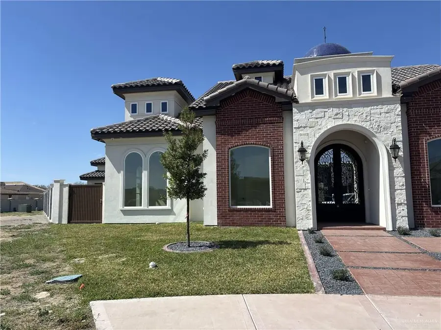 1817 S Queen Street, Edinburg, TX 78539 - #2