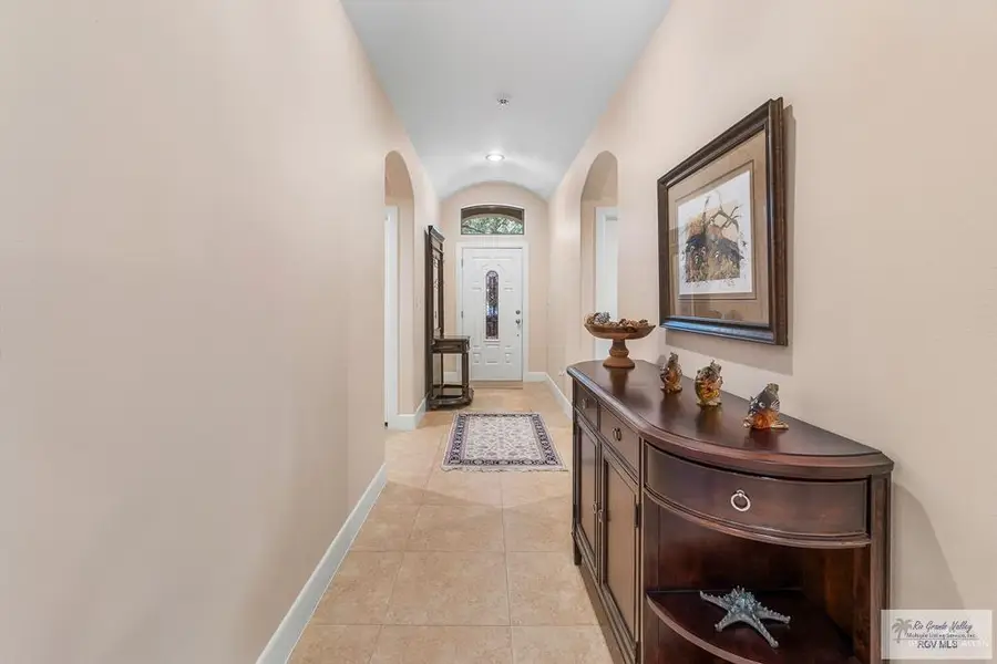 504 E Thornhill Avenue E, McAllen, TX 78503 - Image #3