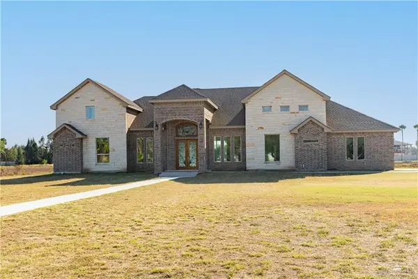 1574 Lion Lake Drive, Progreso Lakes, TX 78596
