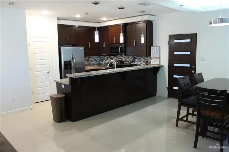 1413 E Keeton Avenue, McAllen, TX 78503 - #2