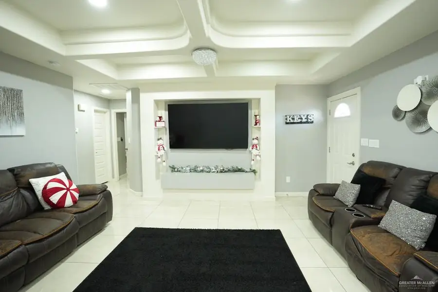 9713 Emily Road, Donna, TX 78537 - Image #3