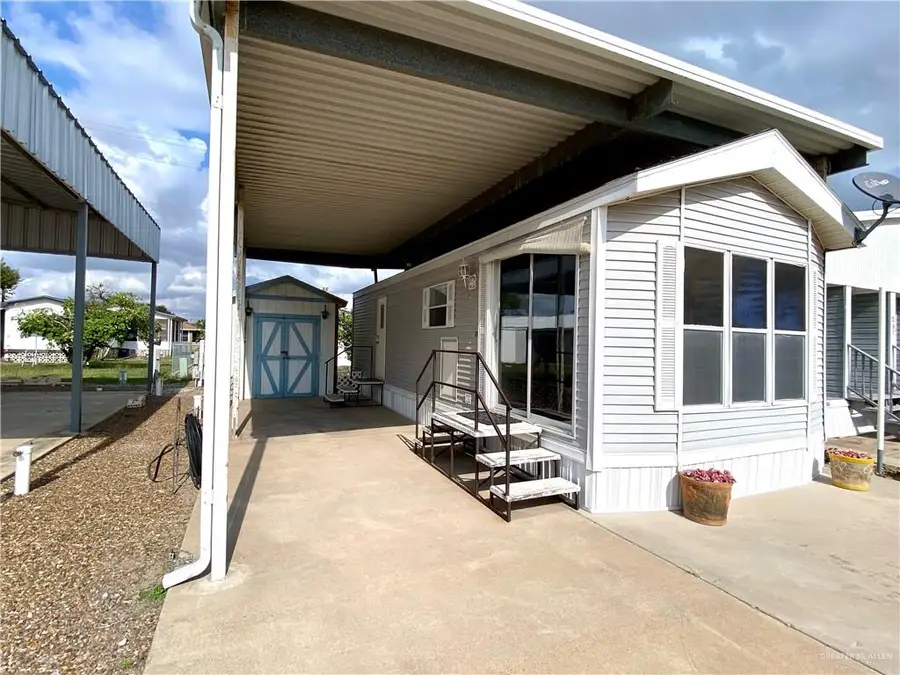 263 Ash Street, Mission, TX 78572 - Image #2