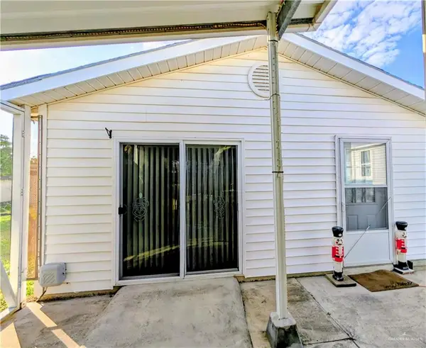 2320 Starling Circle W #334, Palmview, TX 78572