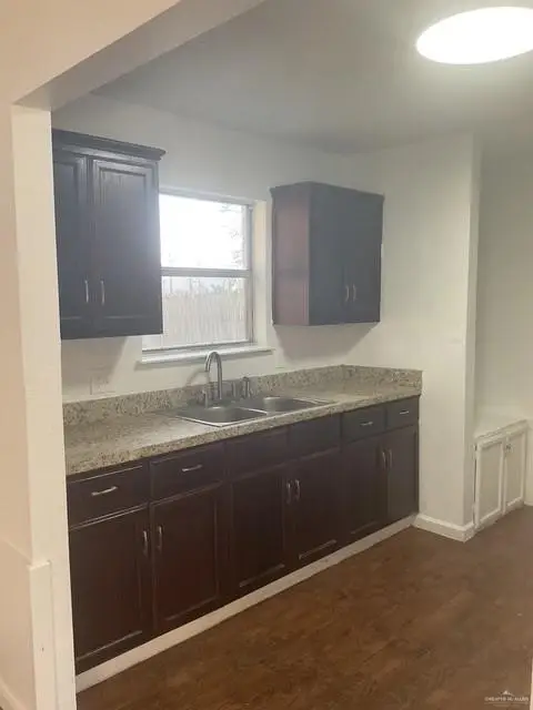 1704 Del Oro Drive, Weslaco, TX 78537 - Image #3