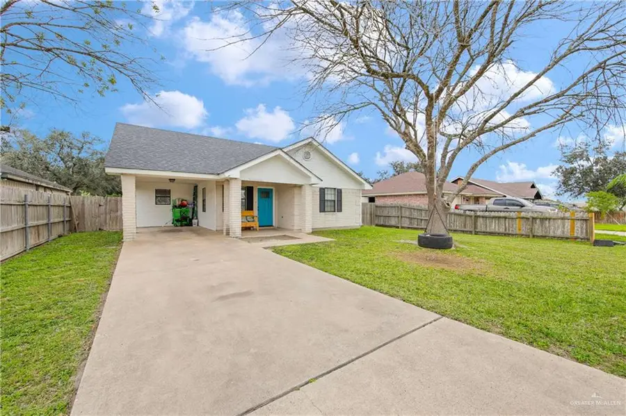 1300 Kika De La Garza Street, Edcouch, TX 78538 - Image #2