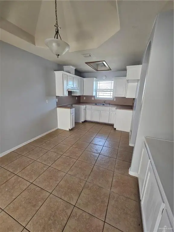 705 Emerald Drive, Pharr, TX 78577 - Image #3