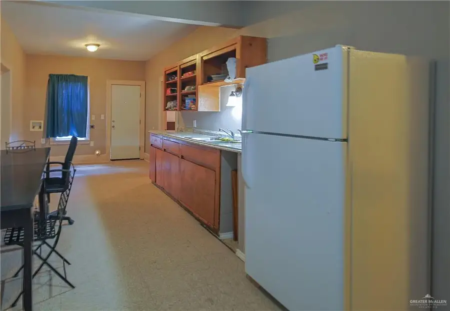 201 & 203 N 8th Street, Donna, TX 78537 - Image #2