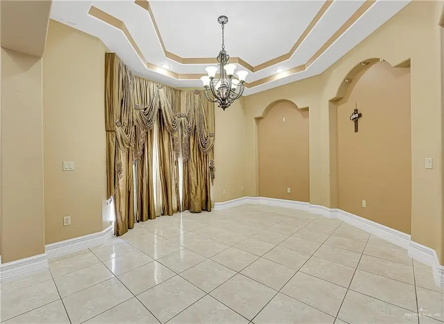 2440 Mimosa Circle, Rio Grande City, TX 78582 - Image #3