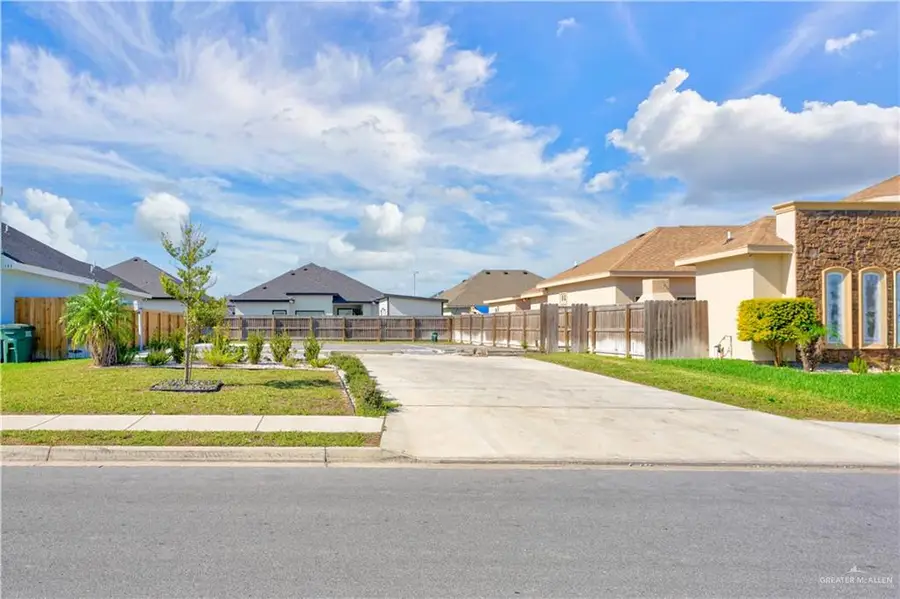 310 Stella Drive, San Juan, TX 78589 - Image #2