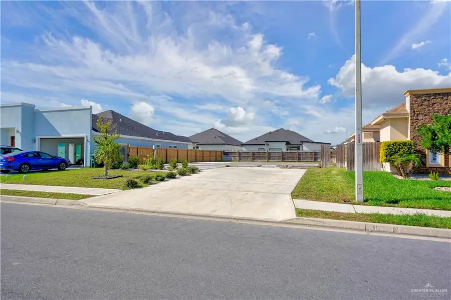 310 Stella Drive, San Juan, TX 78589 - Image #3