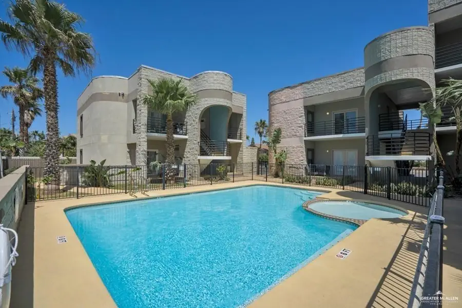 125 E Georgia Ruth Drive #B202, South Padre Island, TX 78597 - Image #2