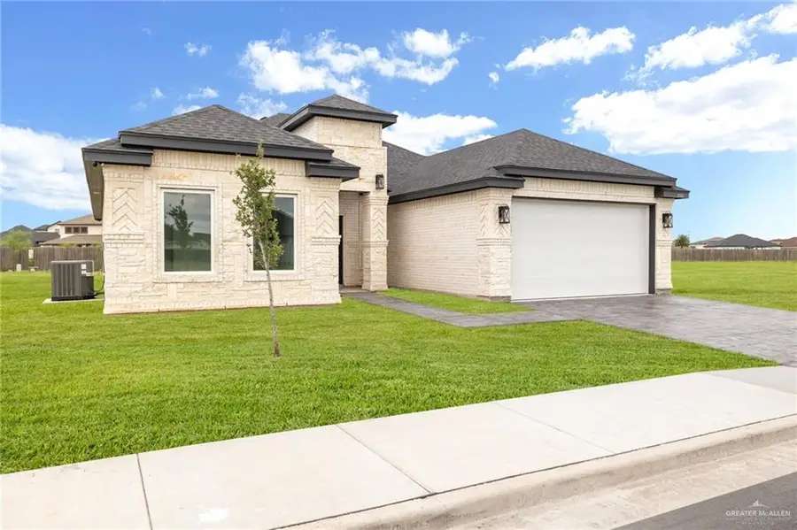 1106 Wesley Street, Pharr, TX 78577 - Image #2