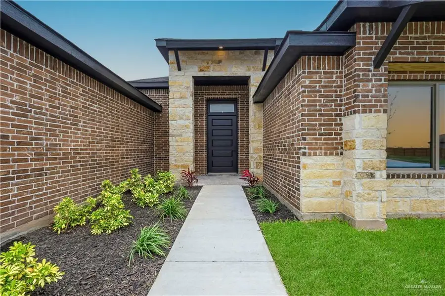 1431 Stirrup Circle, San Benito, TX 78586 - Image #2